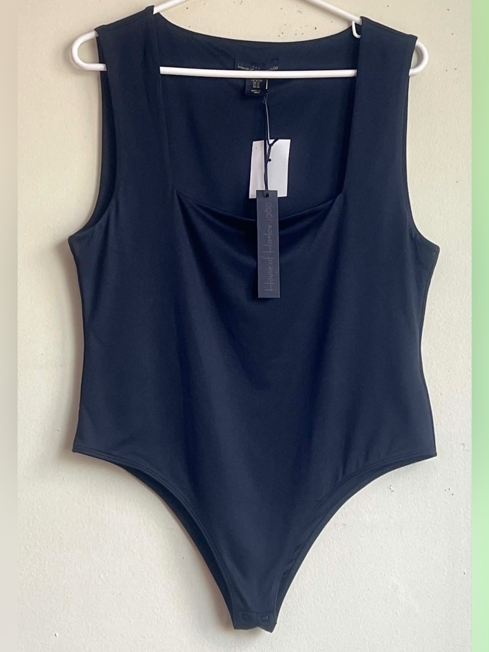 House of Harlow 1960 Black Sleeveless Scoop Neck Bodysuit